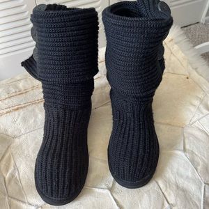 UGG CLASSIC CARDY KNIT BOOT